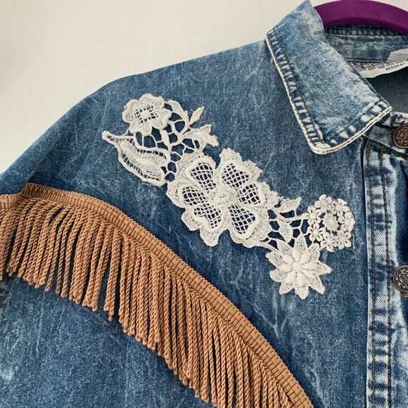 Rare 80s OOAK Vintage J Carreli Denim Acid Wash Tapestry Lace Fringe Jacket - Picture 3 of 17